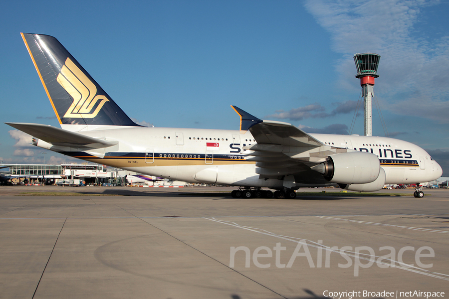 Singapore Airlines Airbus A380-841 (9V-SKL) | Photo 9028