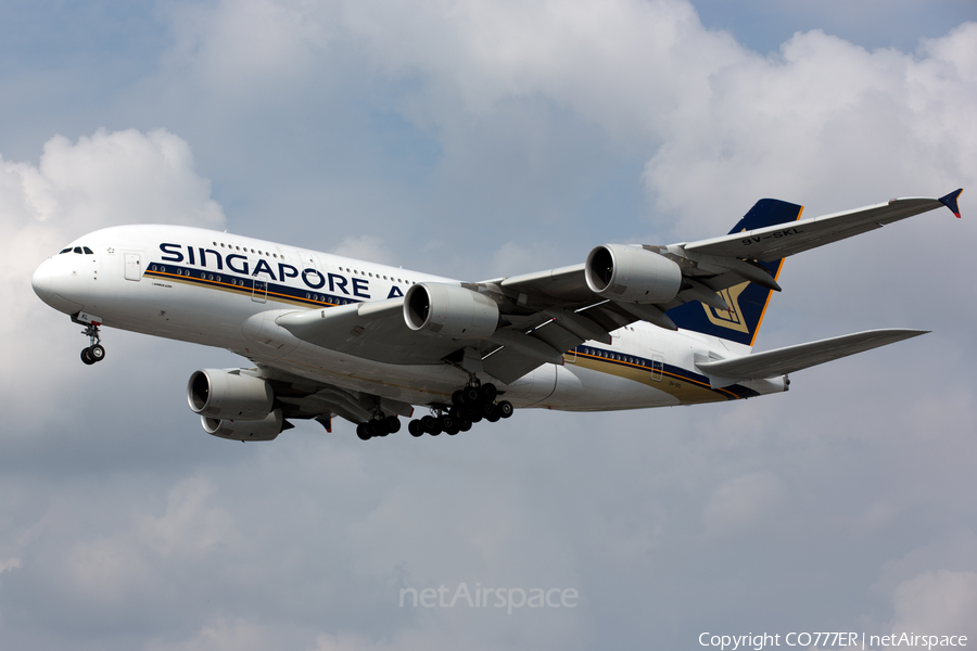 Singapore Airlines Airbus A380-841 (9V-SKL) | Photo 95138