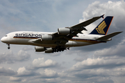 Singapore Airlines Airbus A380-841 (9V-SKM) at  London - Heathrow, United Kingdom