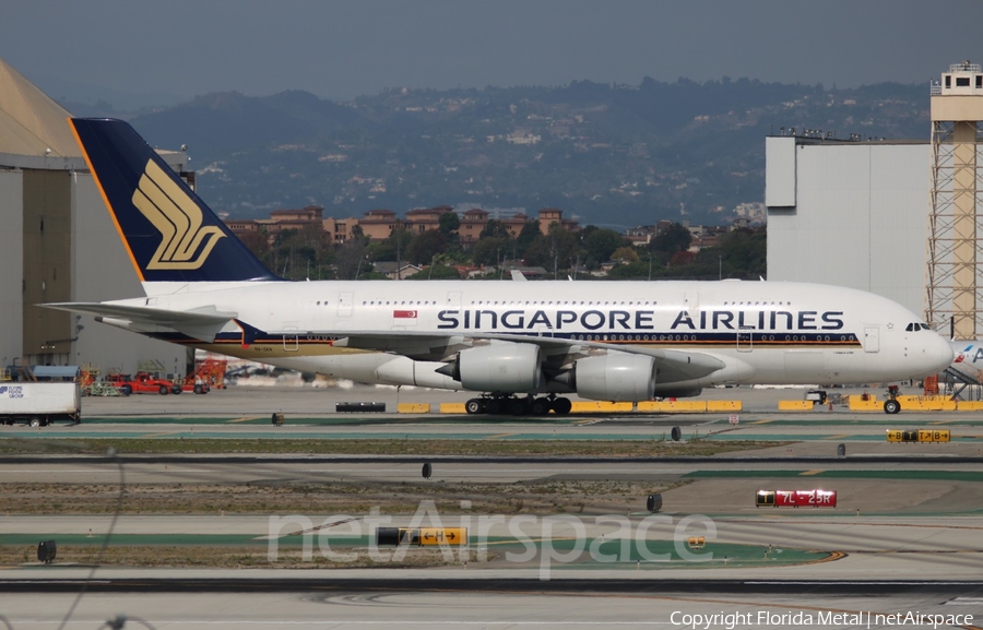 Singapore Airlines Airbus A380-841 (9V-SKN) | Photo 296170