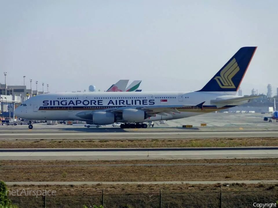Singapore Airlines Airbus A380-841 (9V-SKP) | Photo 58848