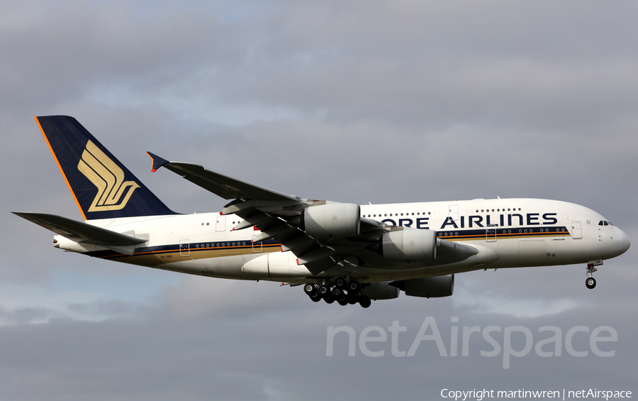 Singapore Airlines Airbus A380-841 (9V-SKP) | Photo 307191