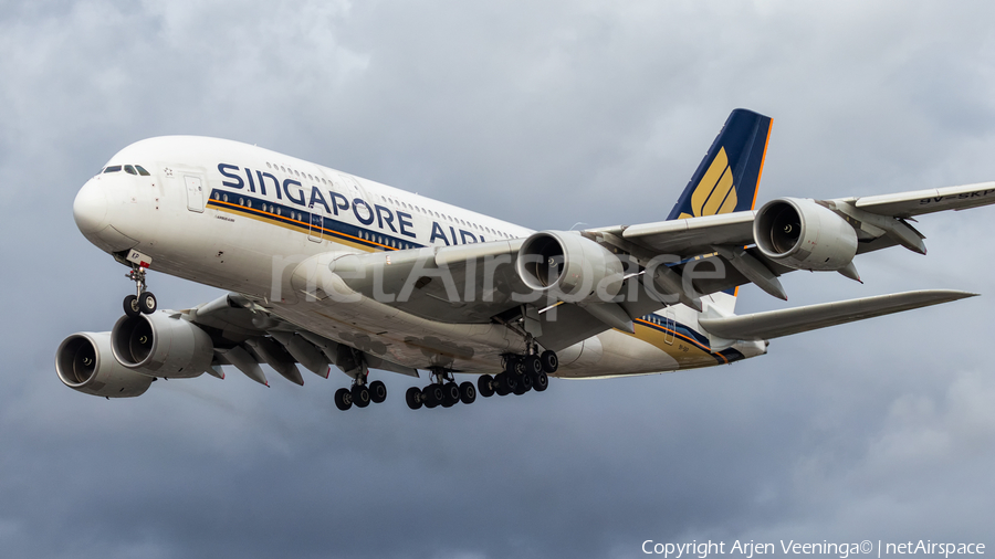 Singapore Airlines Airbus A380-841 (9V-SKP) | Photo 380457