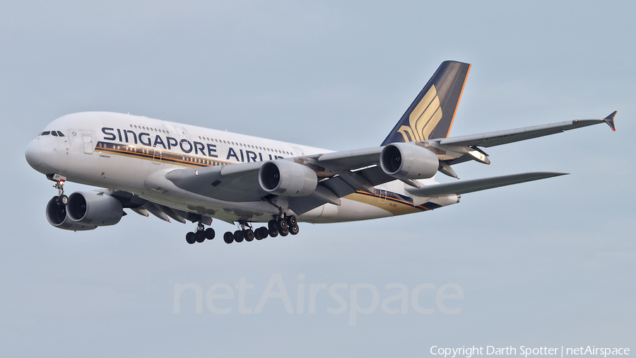 Singapore Airlines Airbus A380-841 (9V-SKP) | Photo 311404