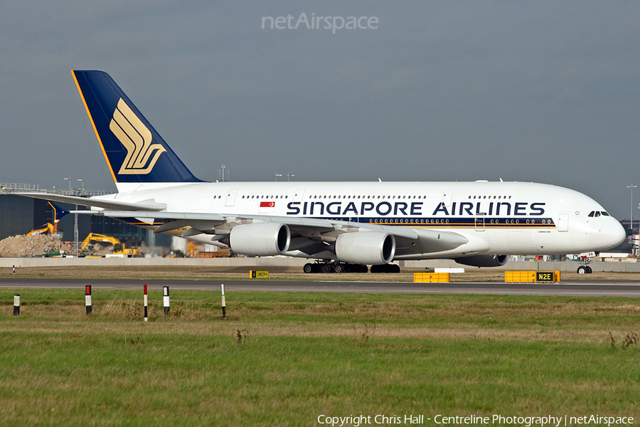Singapore Airlines Airbus A380-841 (9V-SKR) | Photo 15451