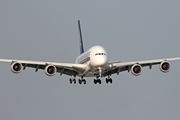 Singapore Airlines Airbus A380-841 (9V-SKR) at  London - Heathrow, United Kingdom