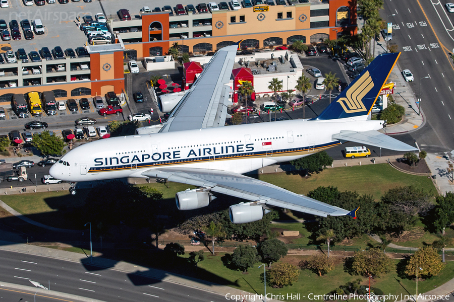 Singapore Airlines Airbus A380-841 (9V-SKS) | Photo 92700