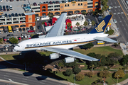 Singapore Airlines Airbus A380-841 (9V-SKS) at  Los Angeles - International, United States