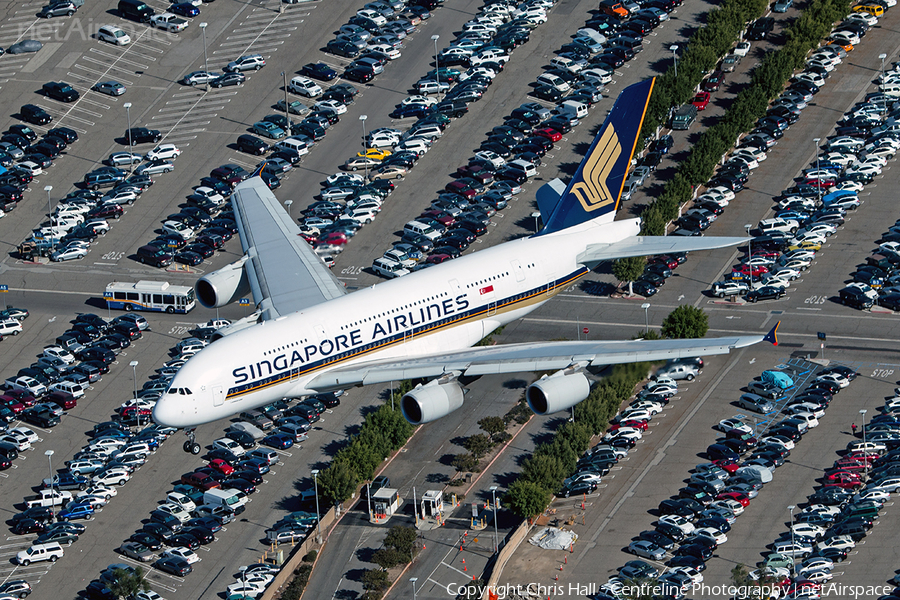 Singapore Airlines Airbus A380-841 (9V-SKS) | Photo 92897