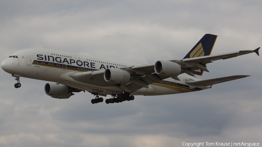 Singapore Airlines Airbus A380-841 (9V-SKT) | Photo 328134