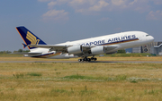 Singapore Airlines Airbus A380-841 (9V-SKY) at  Hamburg - Finkenwerder, Germany