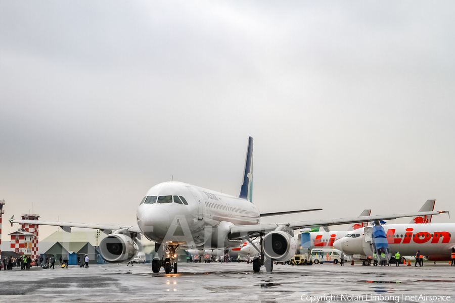 SilkAir Airbus A320-233 (9V-SLP) | Photo 437973