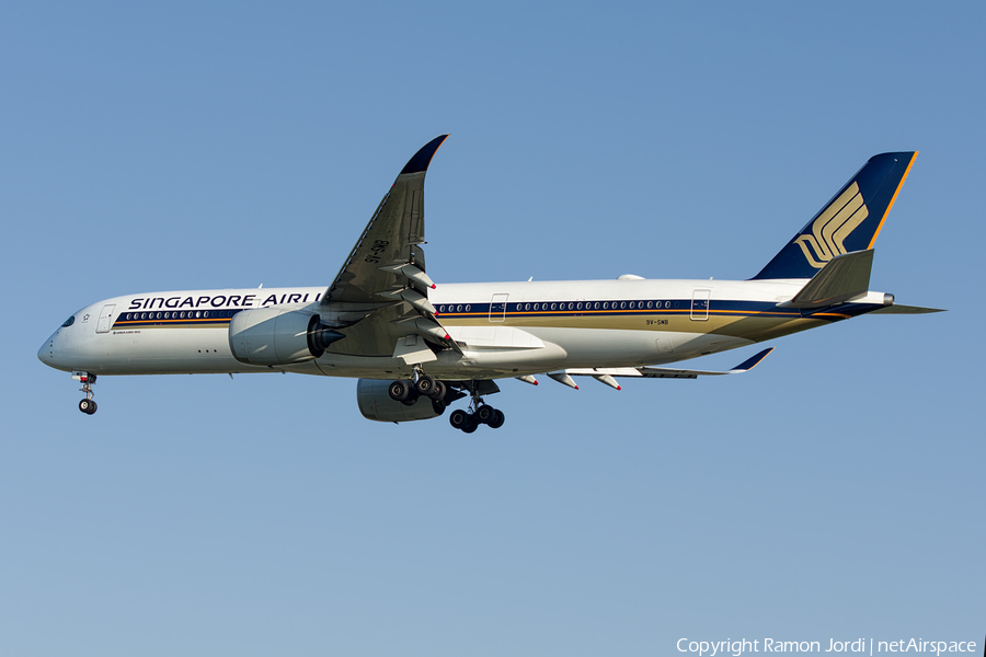 Singapore Airlines Airbus A350-941 (9V-SMB) | Photo 157121