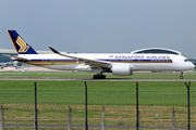Singapore Airlines Airbus A350-941 (9V-SMB) at  Jakarta - Soekarno-Hatta International, Indonesia