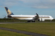 Singapore Airlines Airbus A350-941 (9V-SMC) at  Manchester - International (Ringway), United Kingdom