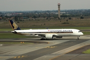 Singapore Airlines Airbus A350-941 (9V-SME) at  Johannesburg - O.R.Tambo International, South Africa