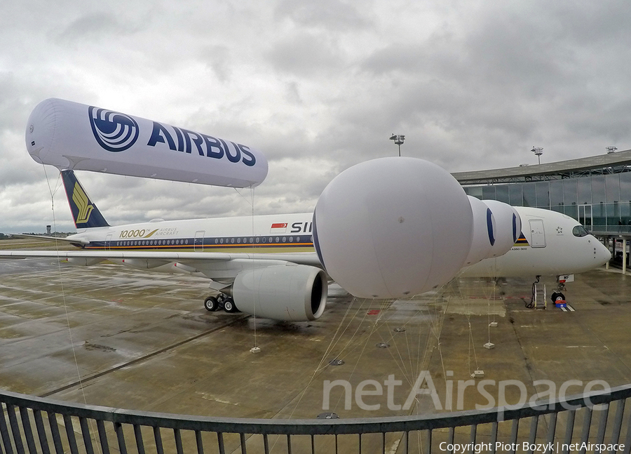 Singapore Airlines Airbus A350-941 (9V-SMF) | Photo 128828