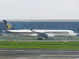 Singapore Airlines Airbus A350-941 (9V-SMG) at  Jakarta - Soekarno-Hatta International, Indonesia