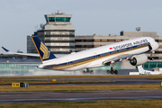 Singapore Airlines Airbus A350-941 (9V-SMG) at  Manchester - International (Ringway), United Kingdom