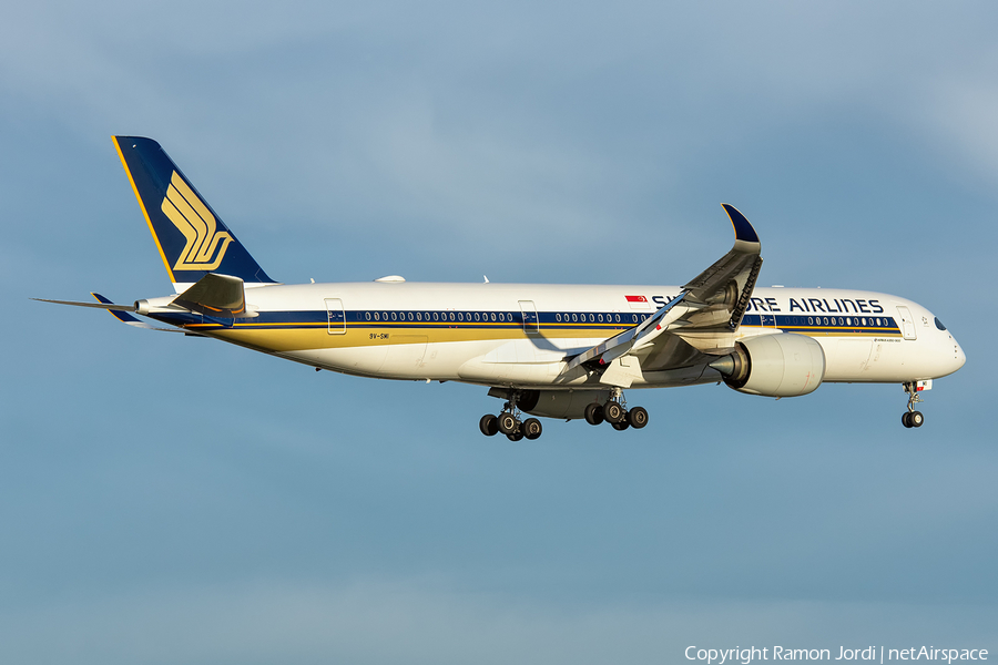 Singapore Airlines Airbus A350-941 (9V-SMI) | Photo 281437