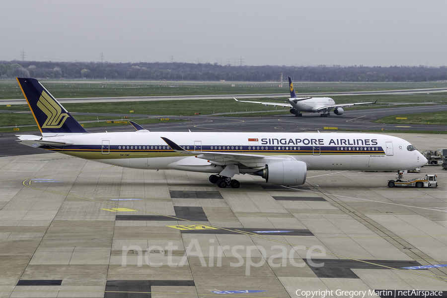 Singapore Airlines Airbus A350-941 (9V-SMI) | Photo 185570