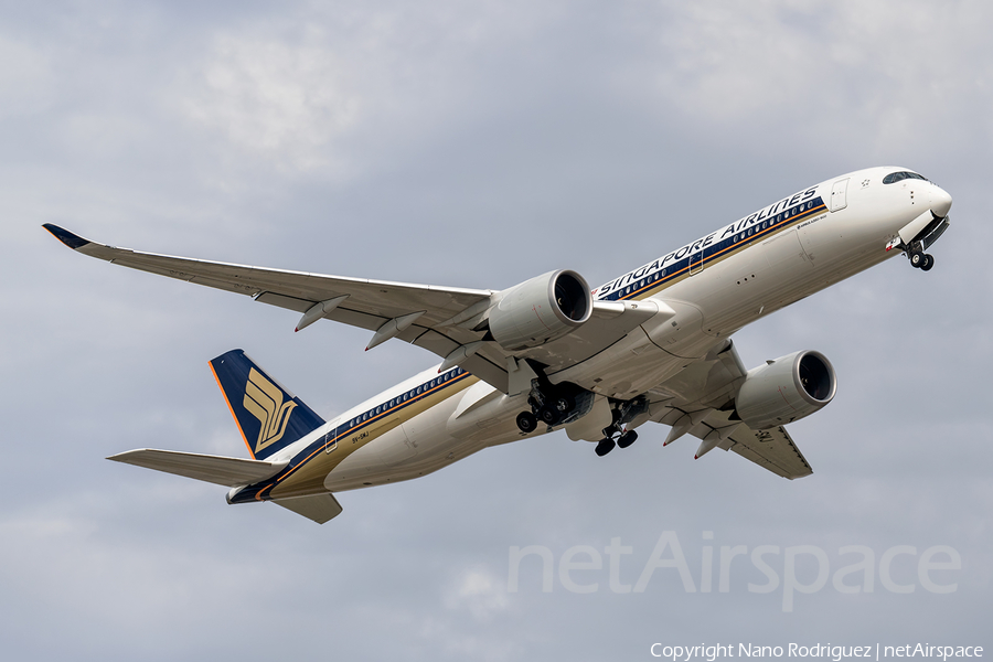 Singapore Airlines Airbus A350-941 (9V-SMJ) | Photo 160795