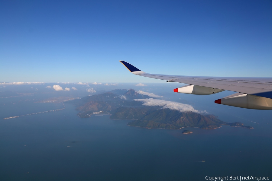 Singapore Airlines Airbus A350-941 (9V-SMJ) | Photo 216041