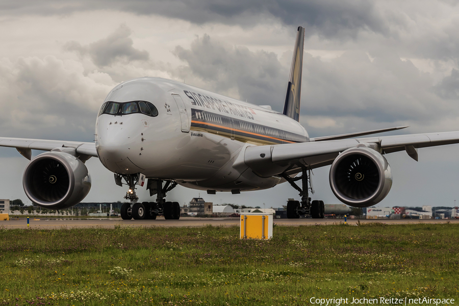 Singapore Airlines Airbus A350-941 (9V-SMK) | Photo 179683
