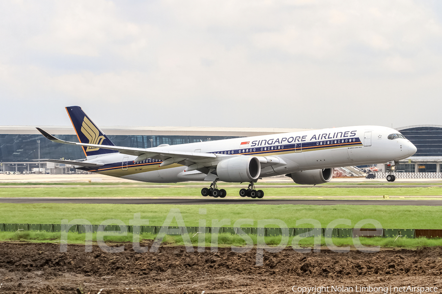 Singapore Airlines Airbus A350-941 (9V-SMK) | Photo 423660
