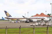 Singapore Airlines Airbus A350-941 (9V-SMK) at  Jakarta - Soekarno-Hatta International, Indonesia