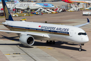 Singapore Airlines Airbus A350-941 (9V-SMK) at  Manchester - International (Ringway), United Kingdom