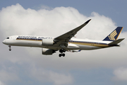 Singapore Airlines Airbus A350-941 (9V-SMM) at  Singapore - Changi, Singapore