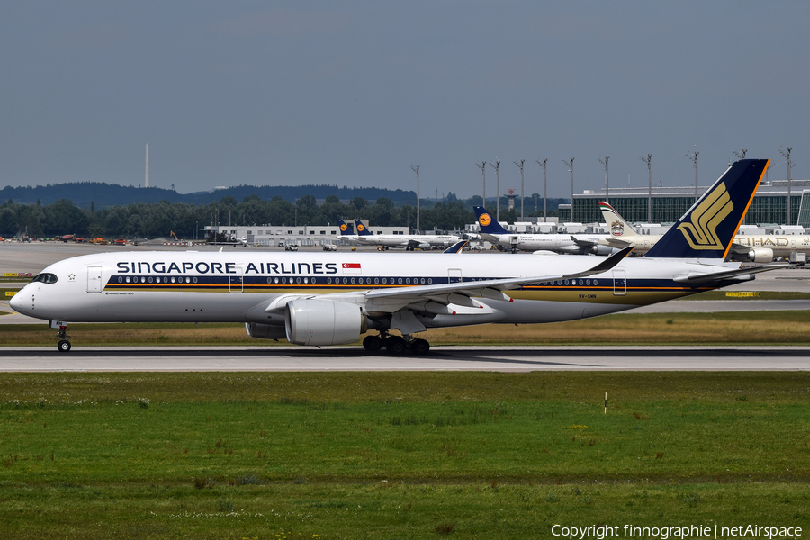 Singapore Airlines Airbus A350-941 (9V-SMN) | Photo 423011