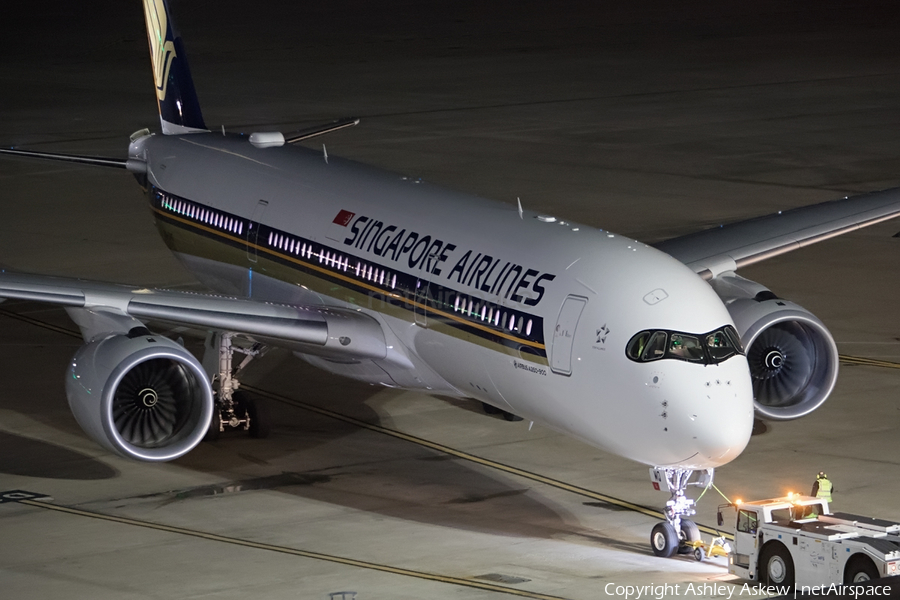 Singapore Airlines Airbus A350-941 (9V-SMQ) | Photo 214313
