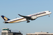 Singapore Airlines Airbus A350-941 (9V-SMQ) at  Manchester - International (Ringway), United Kingdom