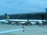 Singapore Airlines Airbus A350-941 (9V-SMR) at  Jakarta - Soekarno-Hatta International, Indonesia