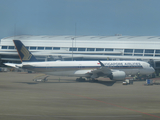 Singapore Airlines Airbus A350-941 (9V-SMW) at  Jakarta - Soekarno-Hatta International, Indonesia