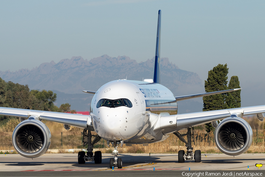 Singapore Airlines Airbus A350-941 (9V-SMZ) | Photo 372443