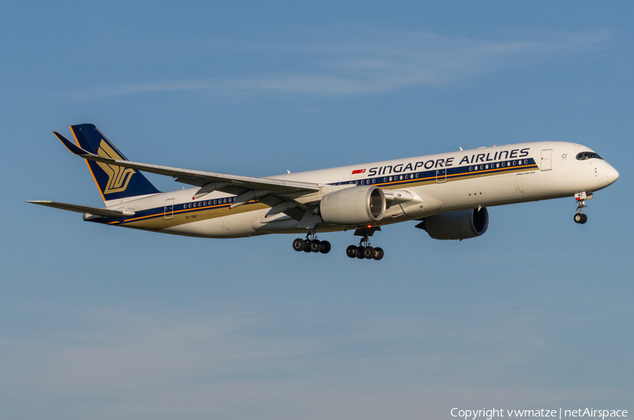Singapore Airlines Airbus A350-941 (9V-SMZ) | Photo 565874