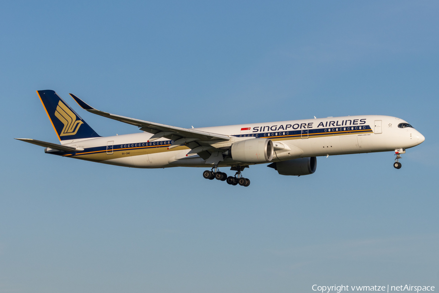 Singapore Airlines Airbus A350-941 (9V-SMZ) | Photo 565875