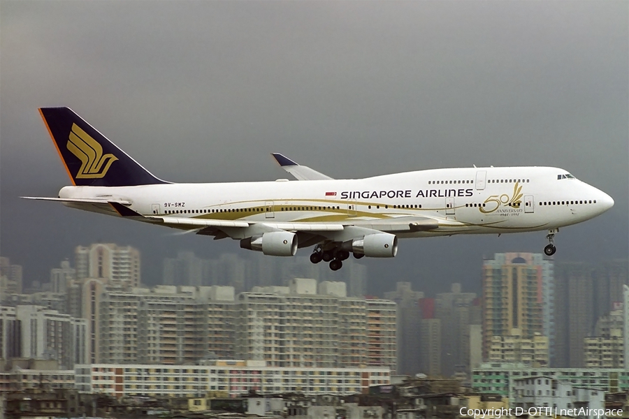 Singapore Airlines Boeing 747-412 (9V-SMZ) | Photo 292618