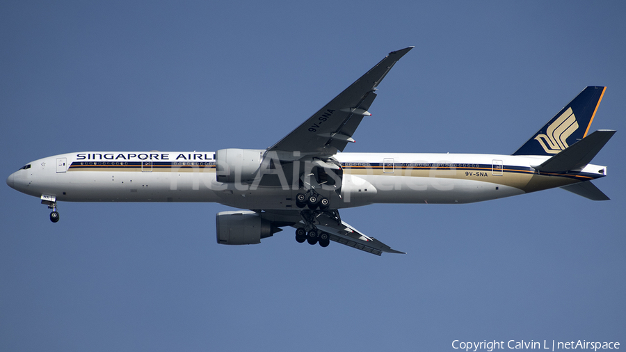 Singapore Airlines Boeing 777-312(ER) (9V-SNA) | Photo 484870