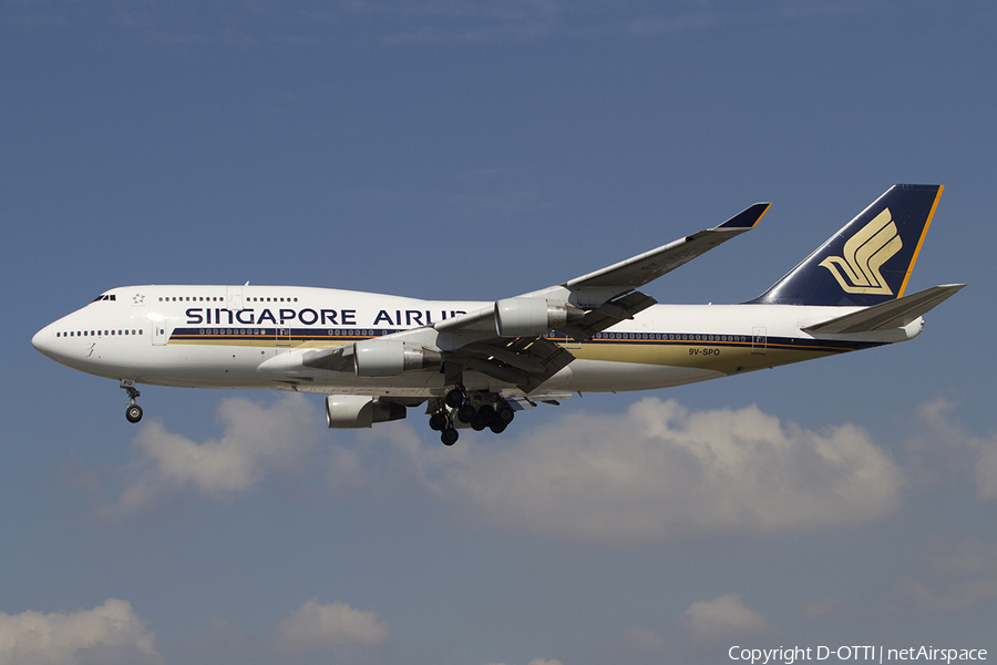 Singapore Airlines Boeing 747-412 (9V-SPO) | Photo 336573