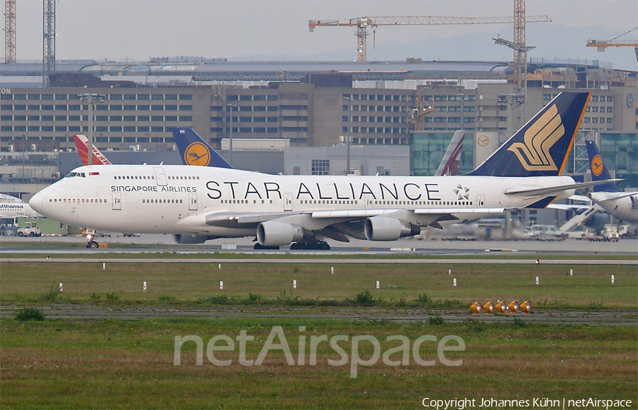 Singapore Airlines Boeing 747-412 (9V-SPP) | Photo 213712