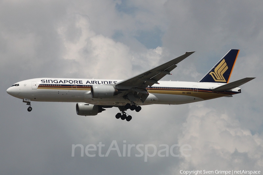 Singapore Airlines Boeing 777-212(ER) (9V-SRK) | Photo 22437