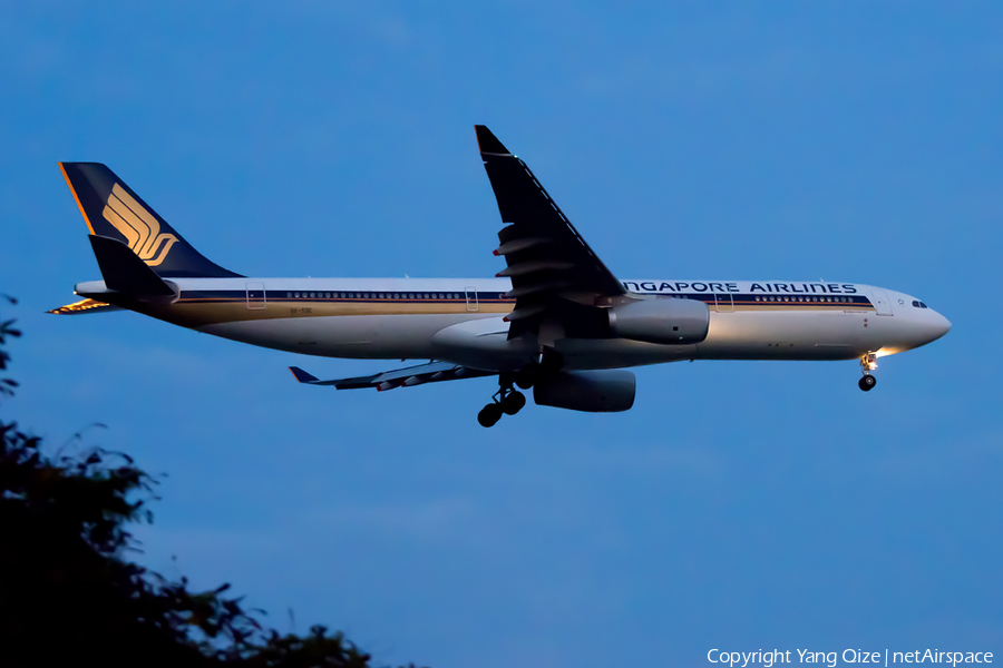 Singapore Airlines Airbus A330-343 (9V-SSE) | Photo 184844