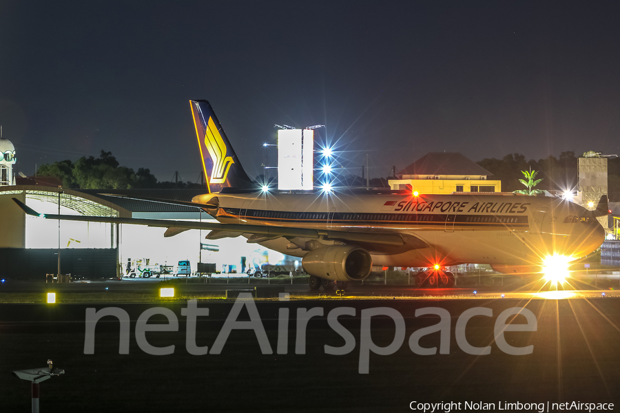 Singapore Airlines Airbus A330-343X (9V-SSF) | Photo 376096