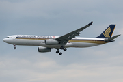 Singapore Airlines Airbus A330-343X (9V-SSF) at  Singapore - Changi, Singapore