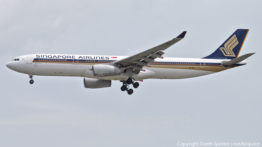 Singapore Airlines Airbus A330-343E (9V-SSI) | Photo 313204