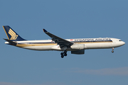 Singapore Airlines Airbus A330-343E (9V-STC) at  Bangkok - Suvarnabhumi International, Thailand